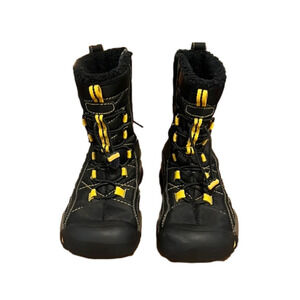 KEEN kids boots